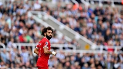 Mohamed Salah And Teammates Celebrate Victory In Iconic Red Jerseys