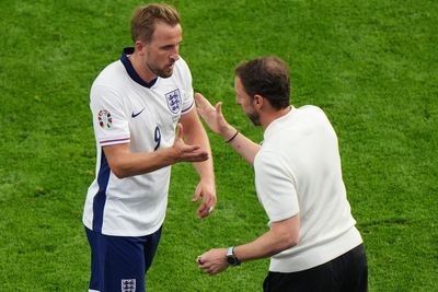 Harry Kane believes ‘best present’ for Gareth Southgate would be England win