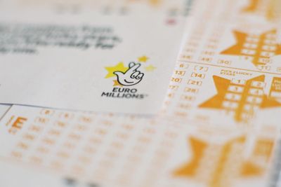 UK player scoops £33 million EuroMillions jackpot