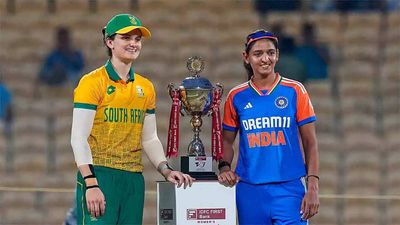 2nd T20I: India Women look to bounce back against South Africa