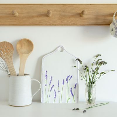 How to craft a decorative lavender board to add cottagecore charm to a kitchen