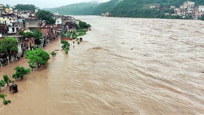 Uttarakhand: Ganga surges in Rishikesh amid heavy rains; Administration on alert