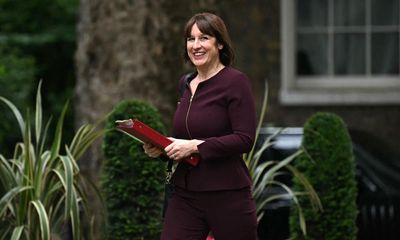 Rachel Reeves pledges to ‘fix foundations’ of UK economy with growth plan