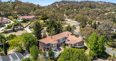 Old embassy with nine bedrooms struggles to sell