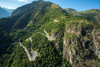 Here’s how to experience one of the most iconic Tour de France climbs while barely breaking a sweat