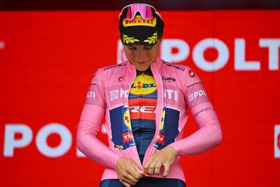 ‘The cards are partly on the table’ – Tipping the hand in opening Giro d’Italia Women GC salvo