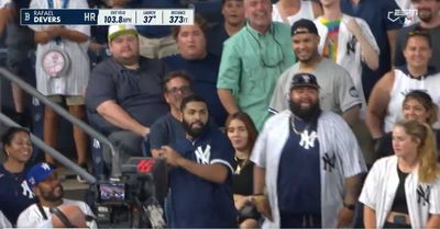 A Yankees fan absolutely lasered a Rafael Devers home run ball back to the mound