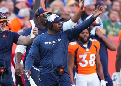 Broncos DC Vance Joseph hopes to continue momentum on defense