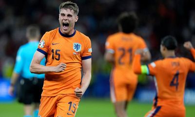 ‘We read some press’: Micky van de Ven aware pressure is on ‘defensive’ England
