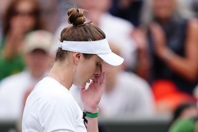 Elina Svitolina makes quarter-finals on ‘incredibly sad day for all Ukrainians’