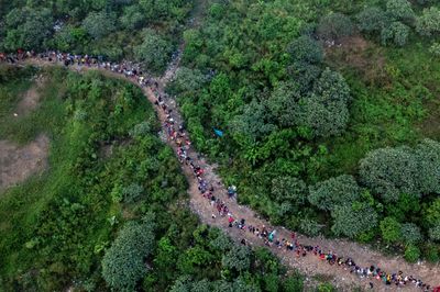 Panama shuts down three paths used by migrants to cross the Darien Gap and travel north