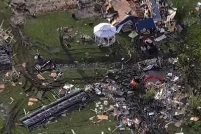 Two Dangerous Tornadoes Hit Texas-Louisiana Border