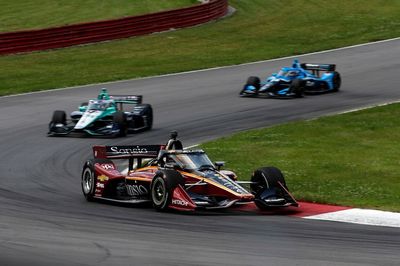 McLaughlin “sick of getting overcut”, returns favor to IndyCar field