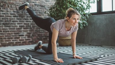 I only had 10 minutes to work out, so I tried this core-strengthening Pilates routine and the benefits surprised me