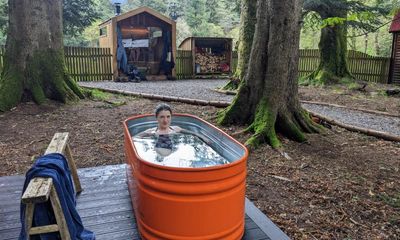 From a sauna to an ice bath in Scotland: my full immersion in hot and cold therapy