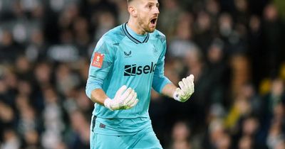 Ex-Celtic star urges club to sign 'brilliant' Newcastle keeper as Hart replacement