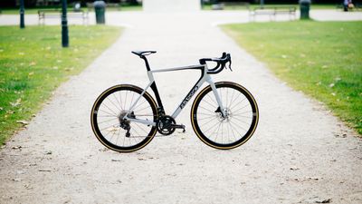 Basso Diamante SV review: A Colnago contender that's €900 too cheap