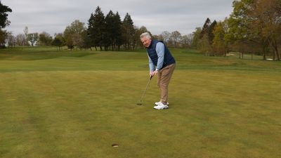 Are You Allowed To Practise Putting After Completing A Hole?