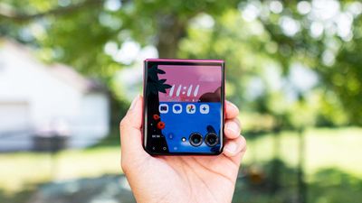 Motorola Razr Plus 2024 review: bigger and better in (almost) every way