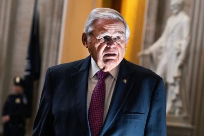 Menendez 'put his power up for sale,' say prosecutors in closing arguments in Manhattan trial - Roll Call