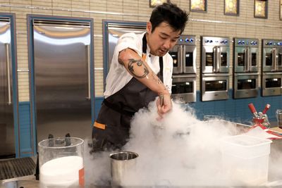 How Soo Ahn went from golf to "Top Chef"