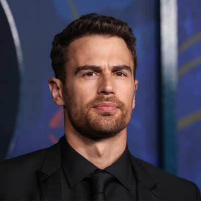 Theo James' NSFW photo shoot is going viral - and the internet cannot cope