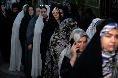 Tehran police close Turkish Airlines office after its employees defy Iran's headscarf law