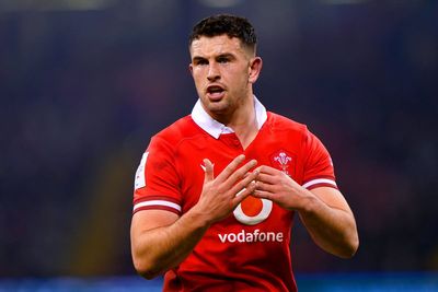 It is ‘non-negotiable’ that Wales win second Test in Australia – Owen Watkin