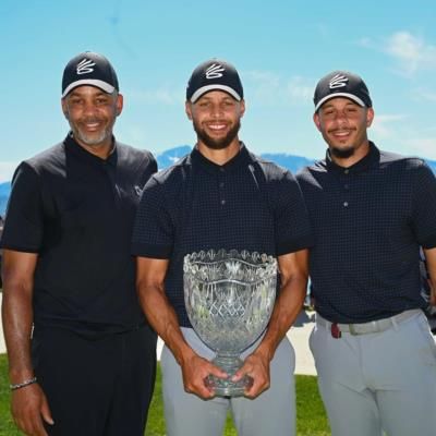 Stephen Curry Enjoying Golf Victory With Friends