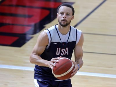 Watch: Steph Curry knocks down 3-pointer in opening minutes for Team USA vs. Canada