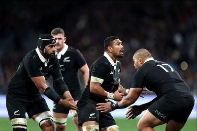 New Zealand stick with settled side for second England Test as All Blacks return to Eden Park fortress