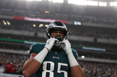 Eagles breakout candidates for 2024: No. 10 TE Albert Okwuegbunam Jr.