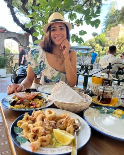 Nouran Gohar Enjoying Delicious Food In Positano, Italy