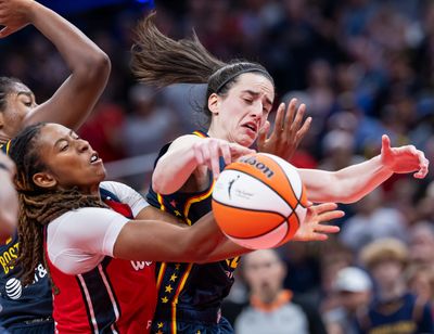 Lip-readers think Caitlin Clark was chastising nearby refs in loss to Mystics