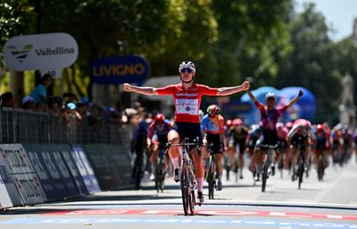 Lotte Kopecky takes imperious bunch sprint win on stage five of the Giro d'Italia Women