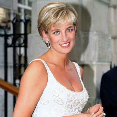 Princess Diana’s Former Dresser Says the Former Princess of Wales Got a “Raw Deal” and Was “Not Happy” Because of the Lack of Romantic Love In Her Life