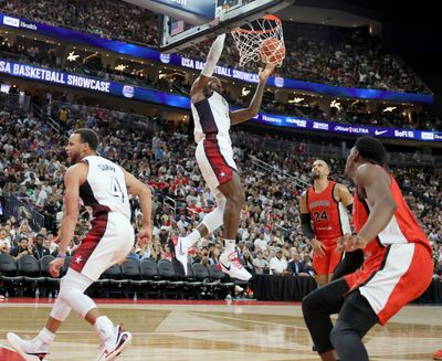 Stephen Curry was so giddy about finally throwing lobs to LeBron James