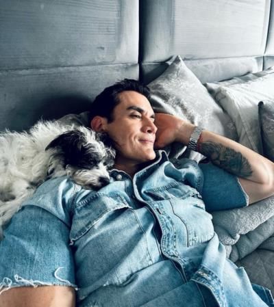 David Zepeda's Chic Denim Look With Beloved Pet Dog