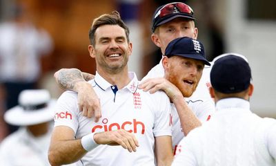 England close in on big win over West Indies and fitting end for Anderson