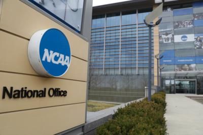 Court Rules College Athletes May Qualify For Pay