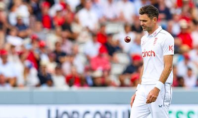 Jimmy Anderson lets new England teammates shine in fitting farewell