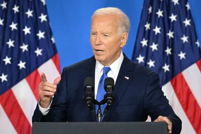 Which Biden allies have called on him to quit the US election race?