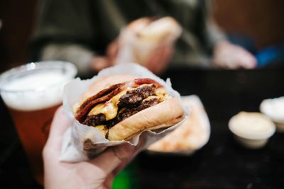 With fast food workers earning $20 an hour in California, franchisees are taking new measures
