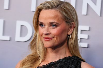 Reese Witherspoon’s Deck is Painted a Controversial ‘Millennial’ Shade, But Landscapers Agree it Looks Seriously Chic