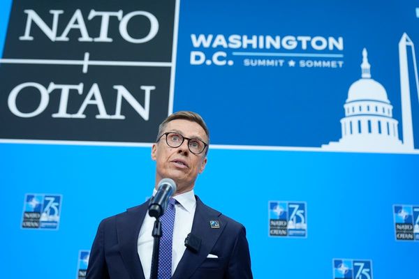 Finnish lawmakers approve controversial law to turn away migrants at border with Russia