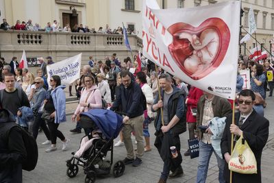 Polish MPs reject bill seeking to ease strict abortion law