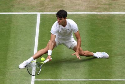 Carlos Alcaraz through to another Wimbledon final after beating Daniil Medvedev