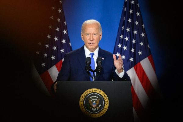 Biden heads to Michigan to shore up support as calls to quit persist