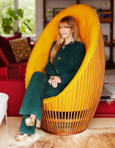 Jane Seymour: ‘I’ve remained friends with my third and fourth husbands’