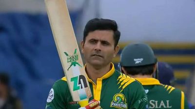 'Letter aaya hai termination ka' - Abdul Razzaq's hilarious reply before India vs Pakistan WCL final